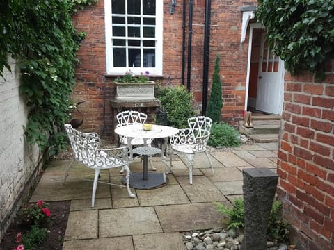 The Red House Bed and Breakfast in Grantham