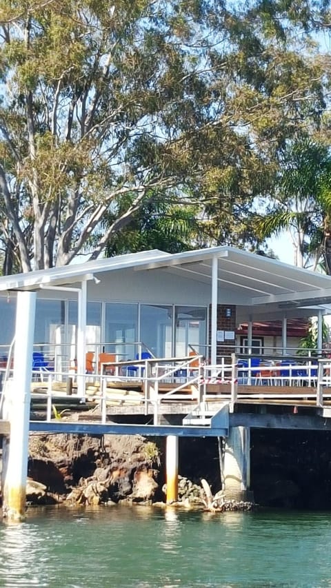 Edgewater Holiday Park Campground/ 
RV Resort in Port Macquarie