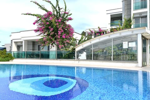 Royal Palm Residence Condo in Bodrum