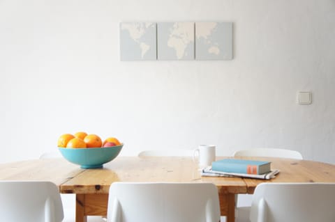 Dining area, kitchen