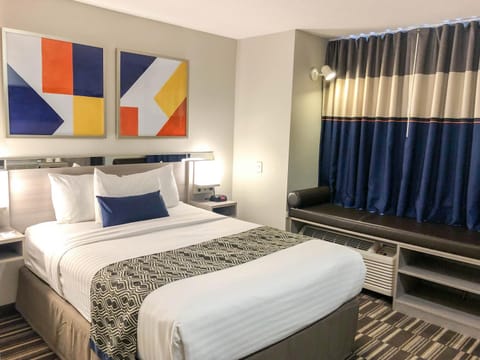 Microtel Inn & Suites by Wyndham Eagan/St Paul Hotel in Eagan