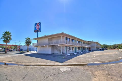 Motel 6-Nogales, AZ - Mariposa Road Hotel in Nogales