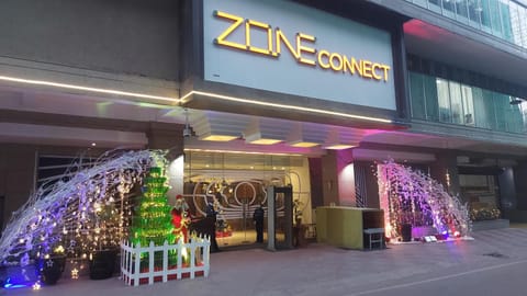 Zone Connect by The Park Saket New Delhi Hotel in New Delhi