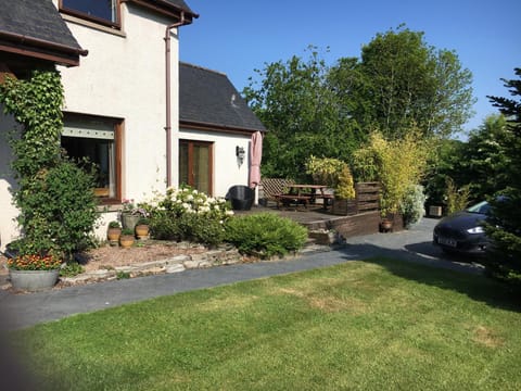 Old Mills Garden Bed and Breakfast in Elgin