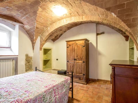 Apartment La Fonte by Interhome Condominio in Volterra