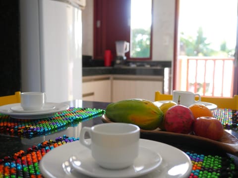 Coffee/tea facilities, Kitchen or kitchenette