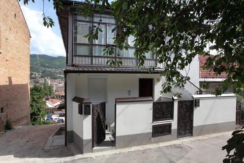 Deluxe Bellevue Apartments Condo in Sarajevo