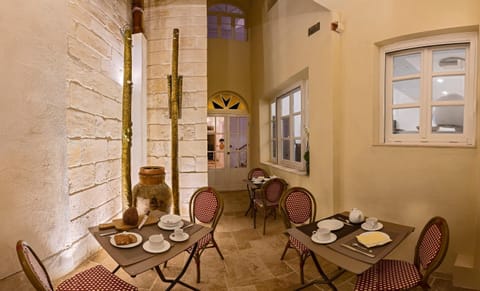 The Snop House Bed and Breakfast in Malta