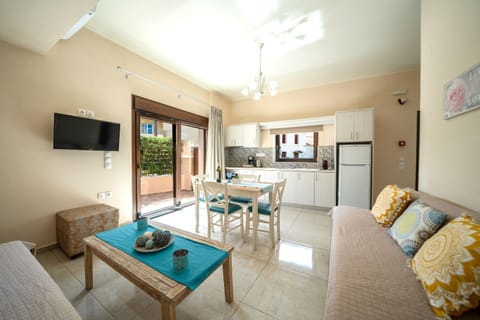 Iro City and Beach Boutique Homes Apartment in Chania