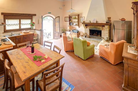 Podere Fontecastello Country House in Montepulciano