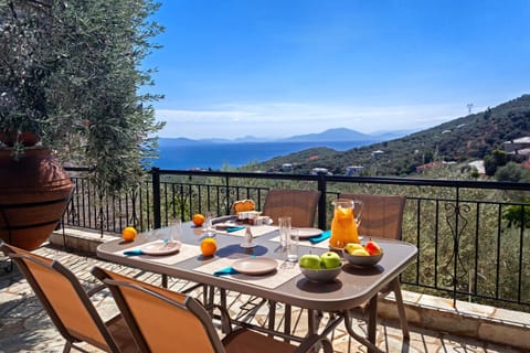 View (from property/room), Balcony/Terrace, Sea view