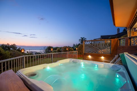 Hot Tub, Sea view, sunbed