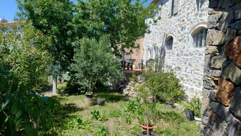 Garden, Garden view