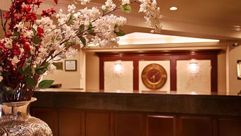 Best Western Plus Plaza Hotel & Conference Center Hotel in Puyallup