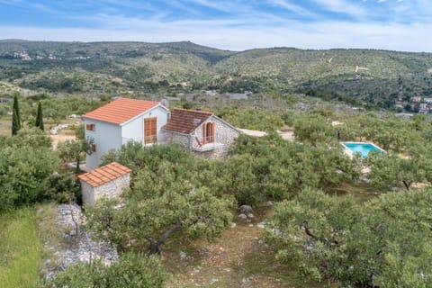 Holiday Home Kuća Sunca Casa in Split-Dalmatia County