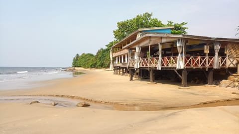 Hôtel Restaurant Gites Kribi Hotel in Cameroon