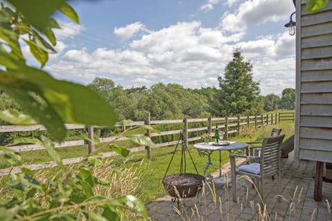 The Parlour, for Alton Towers & the Peak District Nature lodge in Staffordshire Moorlands District