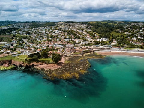 Property building, Natural landscape, Garden, Beach, Sea view