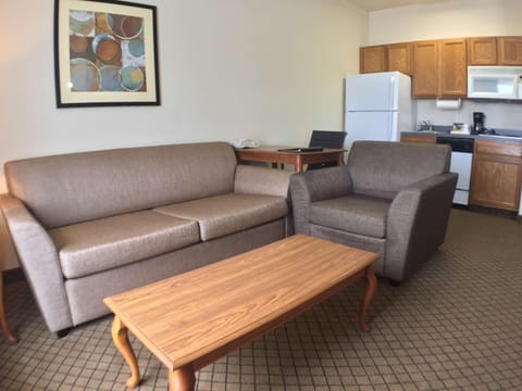 Hawthorn Suites by Wyndham Decatur Hotel in Decatur