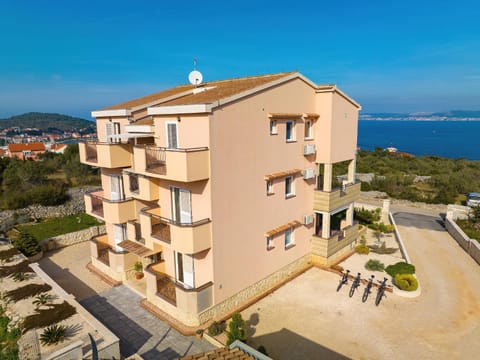 Apartman Sipina 3 Apartment in Šibenik-Knin County, Croatia