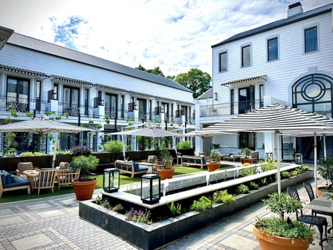 Inner courtyard view