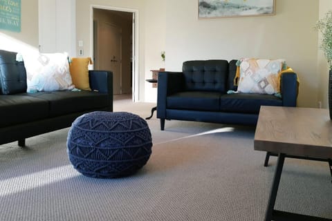 Escape To Buller Prime Holiday Location Haus in New Plymouth