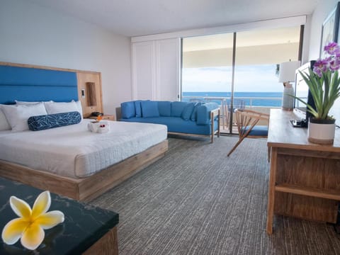 Bed, Photo of the whole room, Sea view