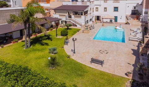 Garden view, Pool view, Swimming pool