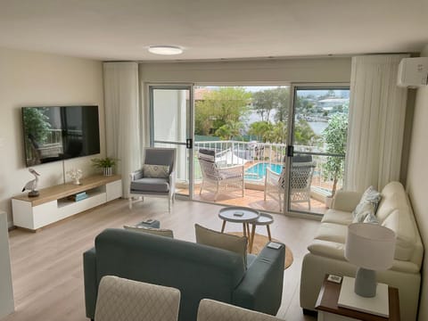 Pelican Cove Apartments Resort in South Stradbroke