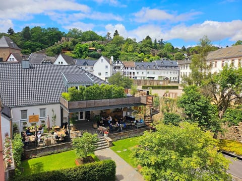 Property building, Day, Natural landscape, Summer, Garden, View (from property/room), Balcony/Terrace, Garden view, Garden view, Landmark view, Landmark view