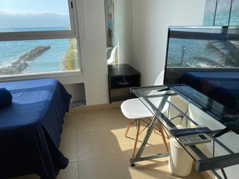 TV and multimedia, Bedroom, Sea view