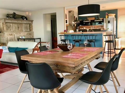 Dining area, Sea view