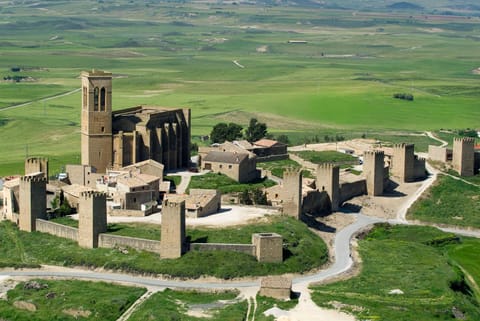 Nearby landmark, Natural landscape, Bird's eye view