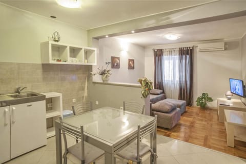 Guest Accomodation Žura Condo in Split-Dalmatia County