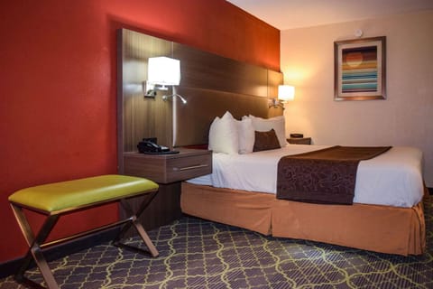 American Inn & Suites West Memphis Hotel in Marion