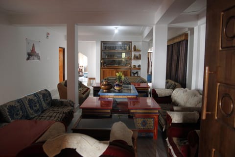 Vamoose Sherpa Homestay Vacation rental in India