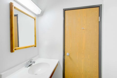 Bathroom, Photo of the whole room, On site, ADAM