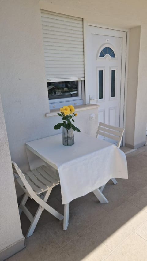 Day, View (from property/room), Balcony/Terrace, Seating area