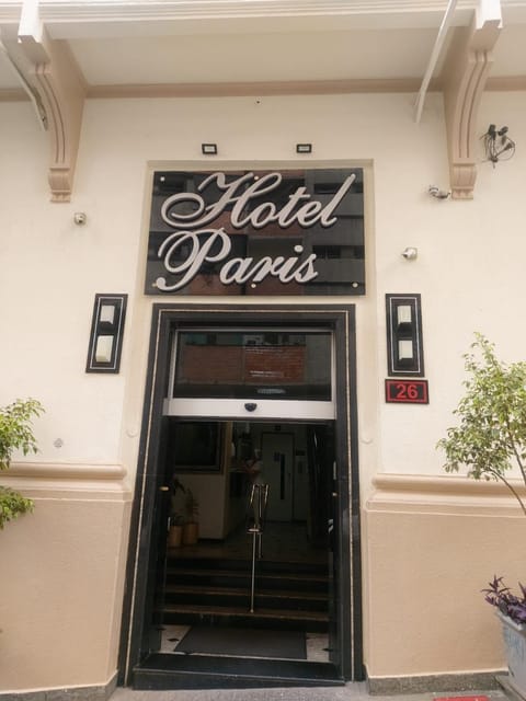 Hotel Paris Hotel in Sao Paulo City