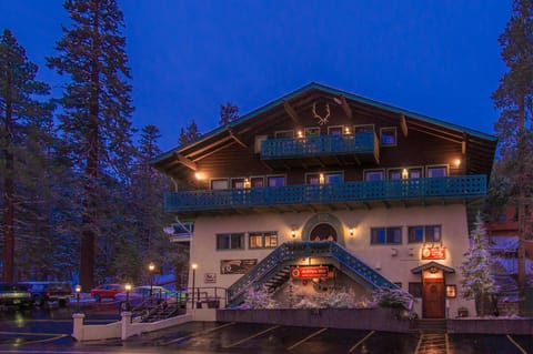 Austria Hof Lodge Hotel in Mammoth Lakes