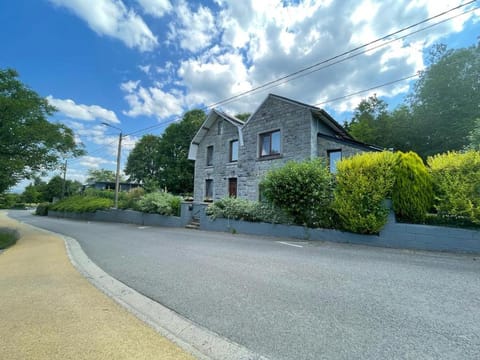 Les Lilas House in Wallonia, Belgium