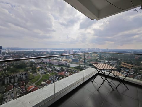 Ais-Kacang Sweet Home Pinnacle Tower Apartment in Johor Bahru