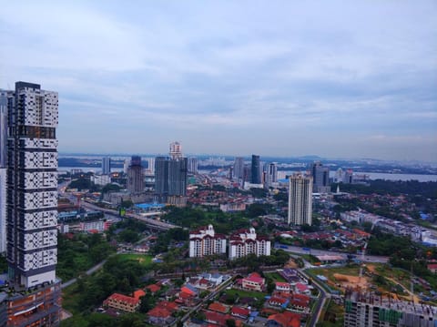 Ais-Kacang Sweet Home Pinnacle Tower Apartment in Johor Bahru