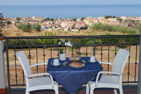 Balcony/Terrace, Breakfast