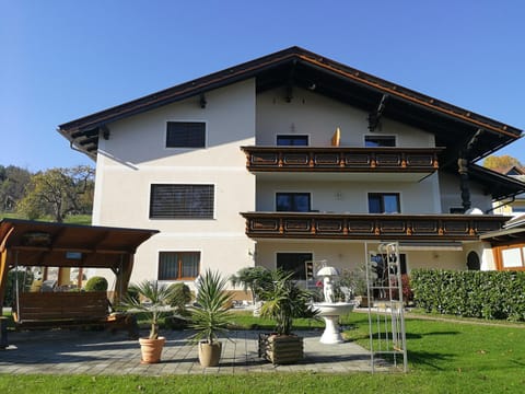 Ferienwohnungen Oranhof Farm Stay in Carinthia, Austria