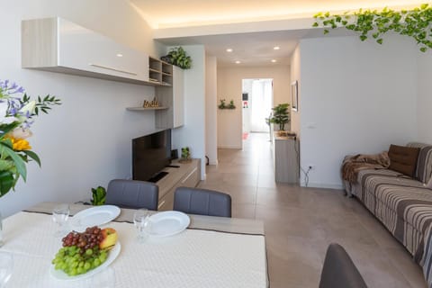 Milano Business Balcony Flat Apartment in Milan