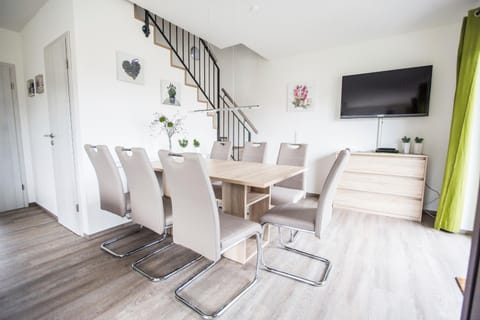 Ferienhaus Seebad im Müritz Seepark 41 a House in Röbel