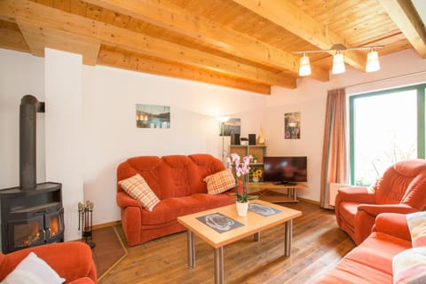 Ferienhaus Waldschneise B am Jabeler See House in Mecklenburgische Seenplatte