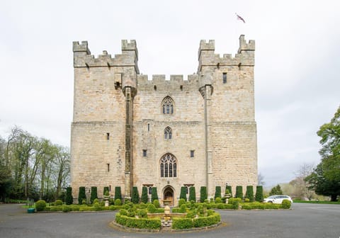 Property building, Garden, Landmark view