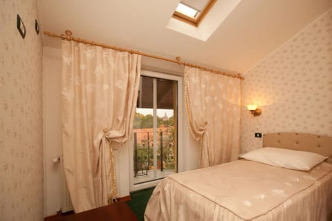 Pension Dinu Residence Bed and Breakfast in Timisoara